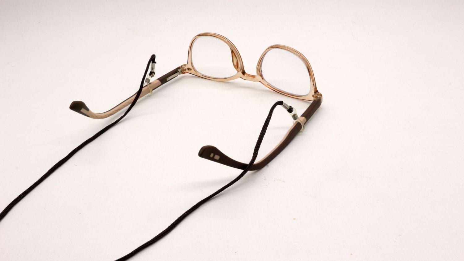 sznurki do okularów